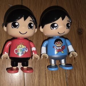 2PC RYANS WORLD RED TITAN & SUPER BOY NO SEPARATING PRICE FIRM